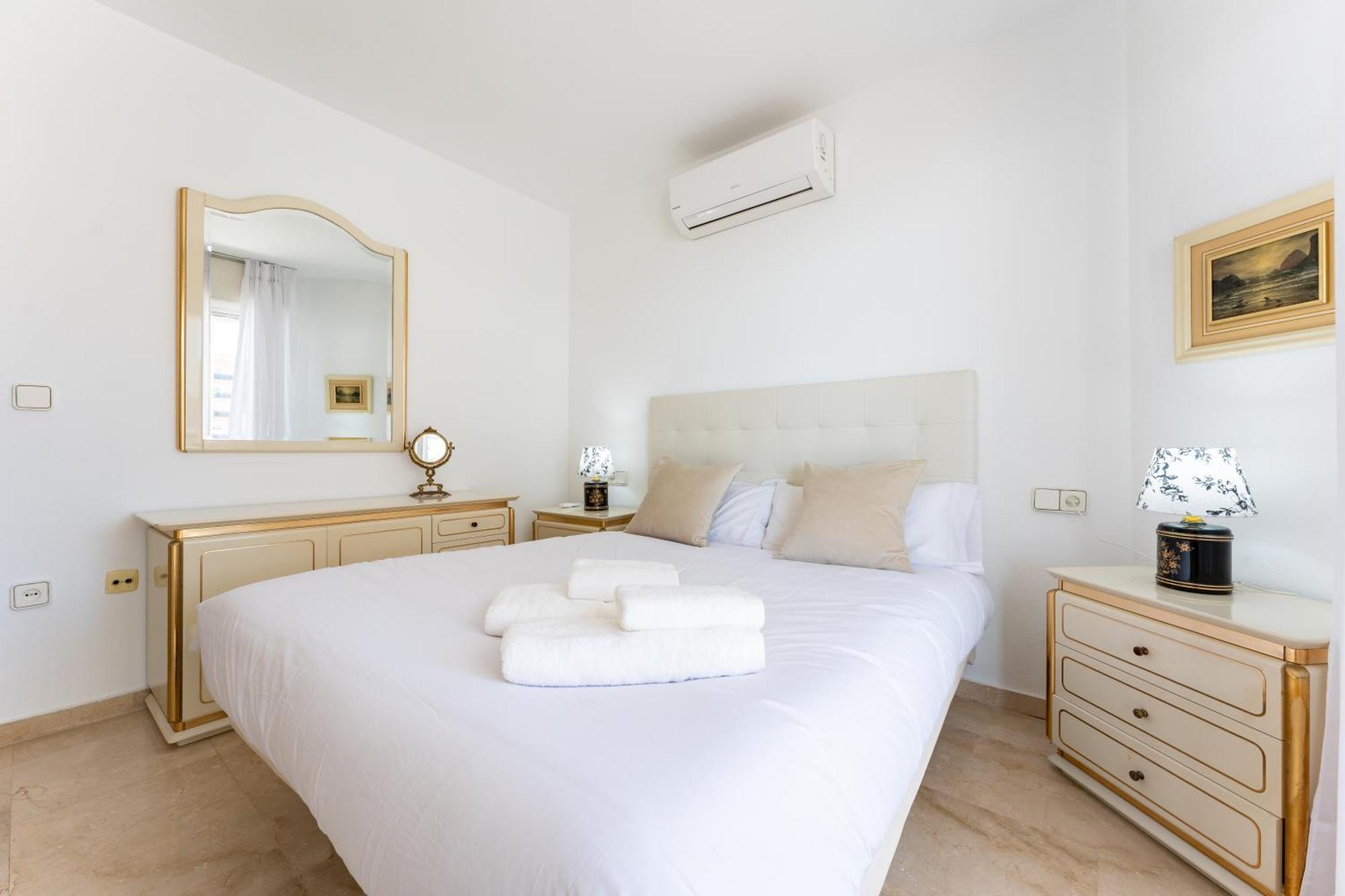 Tropico Carihuela View & Parking Torremolinos Exterior foto