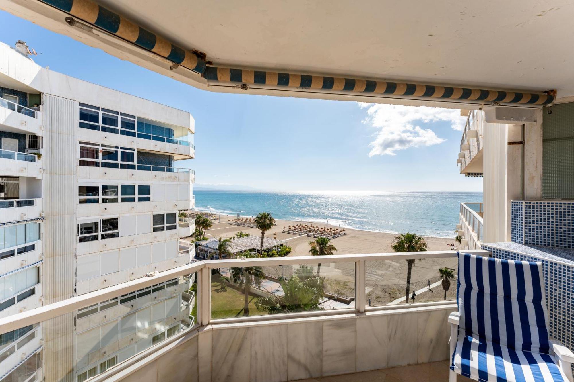 Tropico Carihuela View & Parking Torremolinos Exterior foto