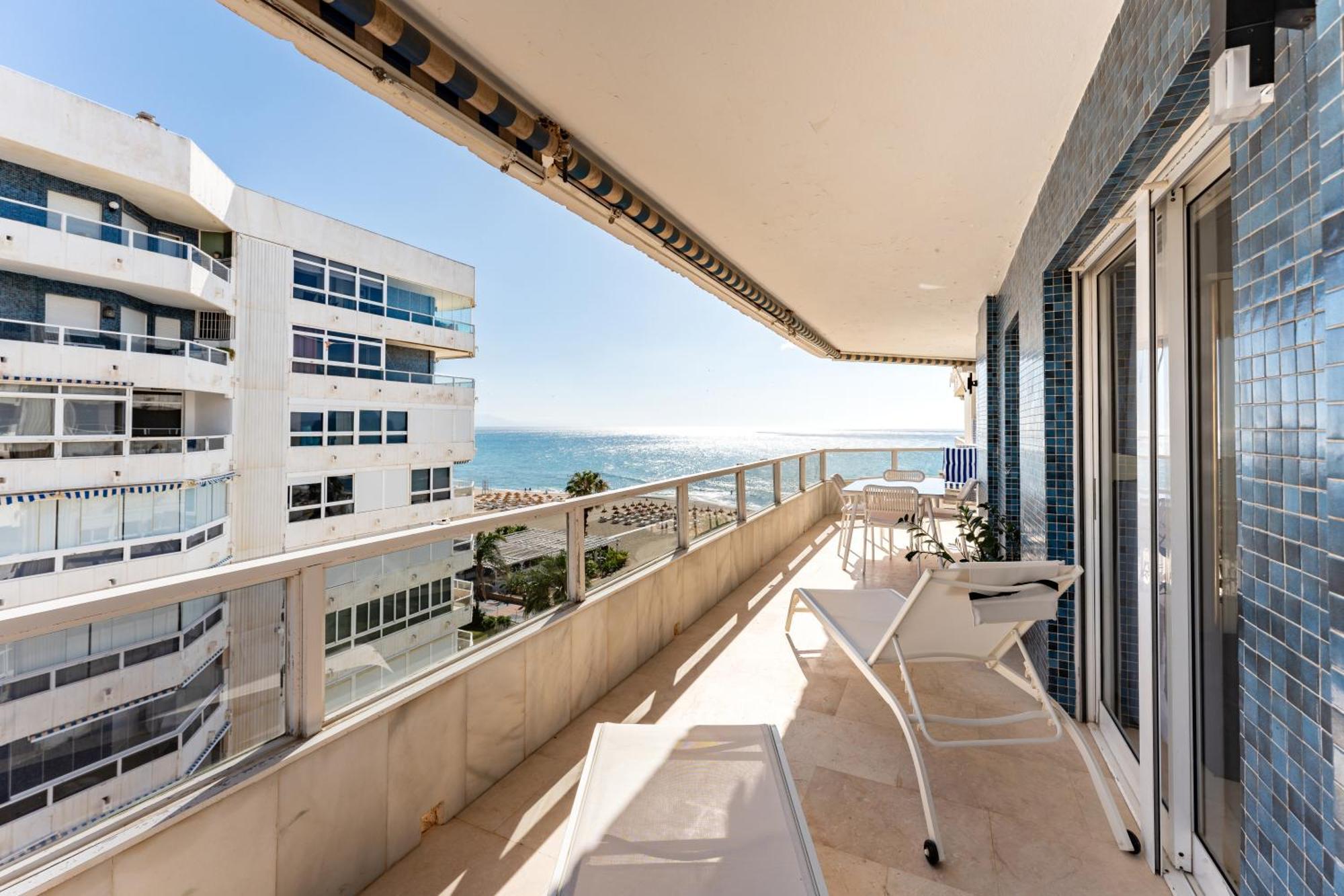 Tropico Carihuela View & Parking Torremolinos Exterior foto